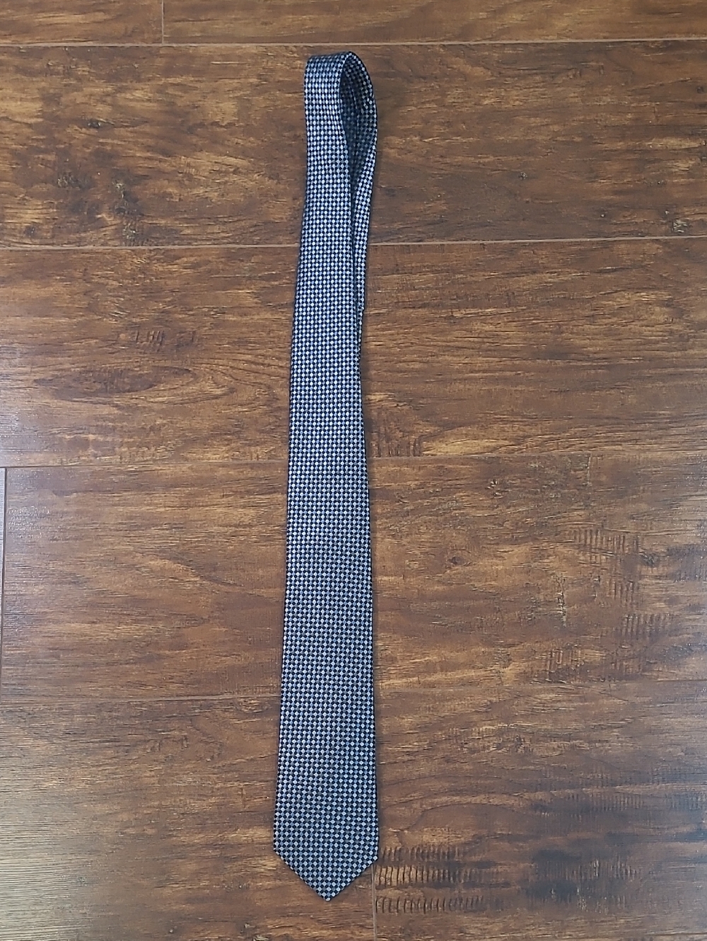 Covington Navy and White Micro-Pattern Men's Tie